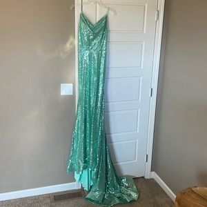 Beautiful Sequin Prom Dress!